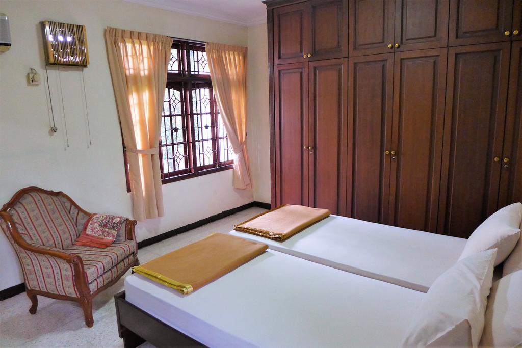 Meranti Guest House Jakarta Bagian luar foto