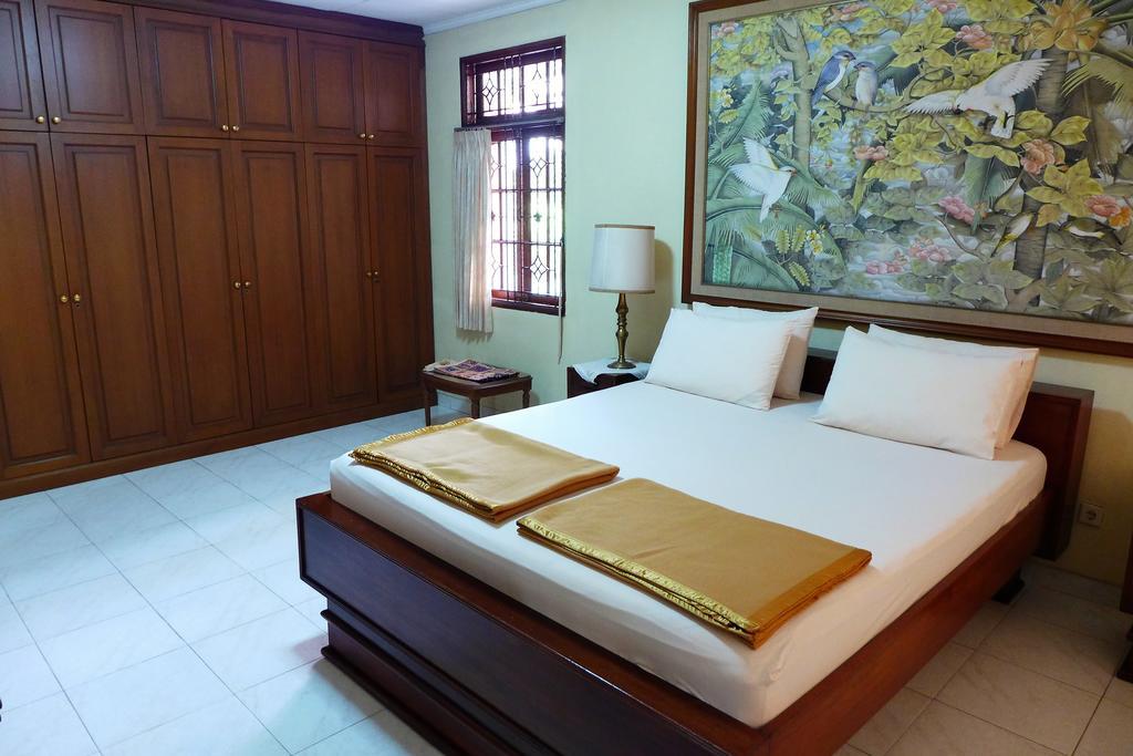 Meranti Guest House Jakarta Bagian luar foto